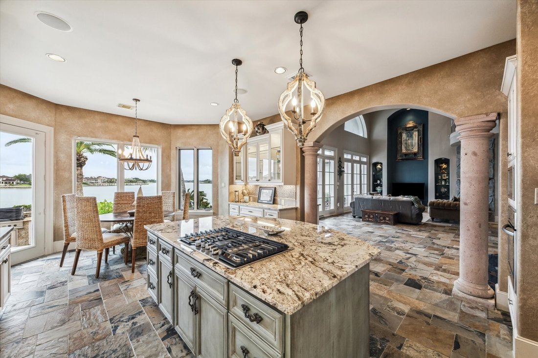 House in Seabrook, Texas, United States 4 - 16755855
