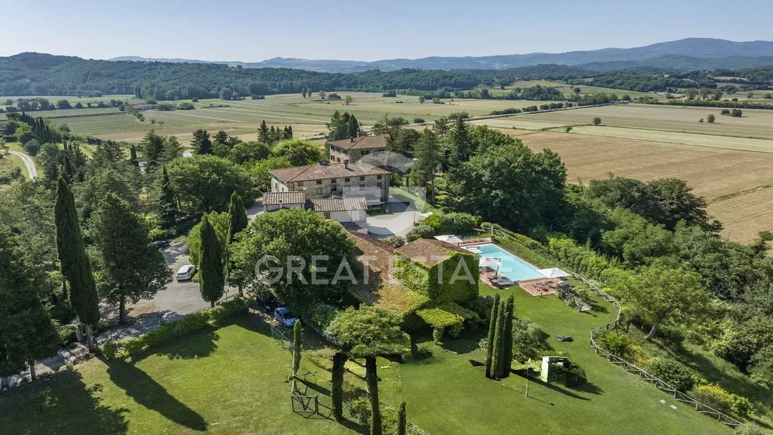 Estate in Anghiari, Tuscany, Italy 3 - 16757944