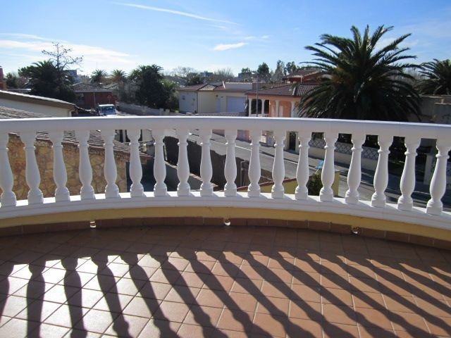 Chalet in Castello d'Empuries, Catalonia, Spain 4 - 16757479