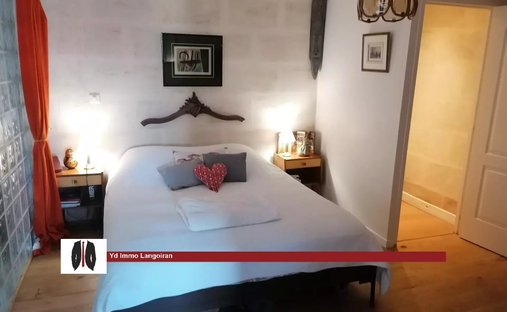 Castle for Sale in Langoiran, Nouvelle-Aquitaine, France