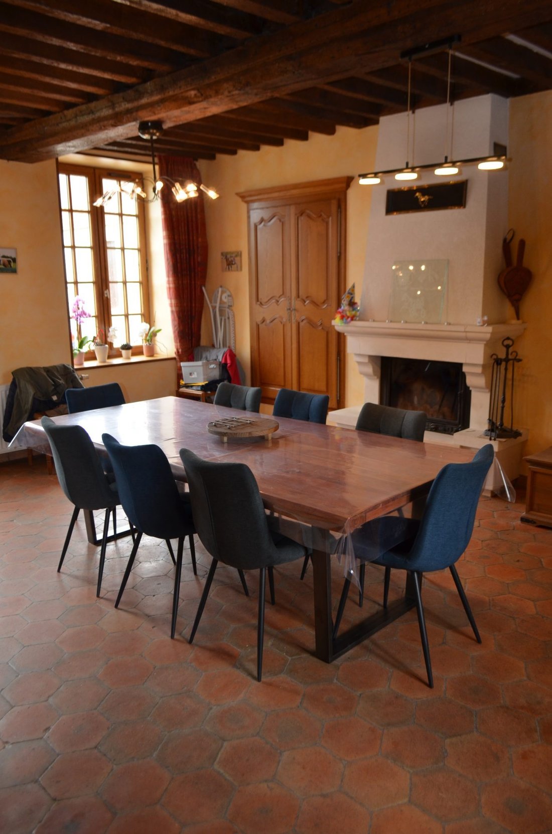 House in Coulonges-sur-Sarthe, Normandy, France 2 - 16759384