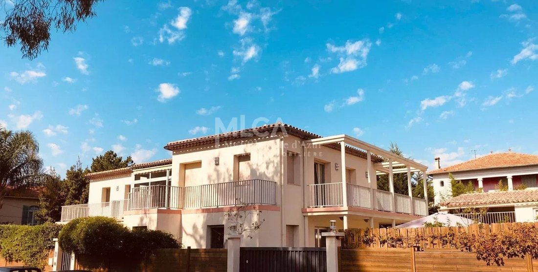 Villa in Pont du Lys-Antibes les Pins, Antibes, France 2 - 16752867