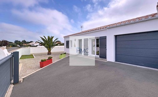 House in La Tranche-sur-Mer, Pays de la Loire, France 1
