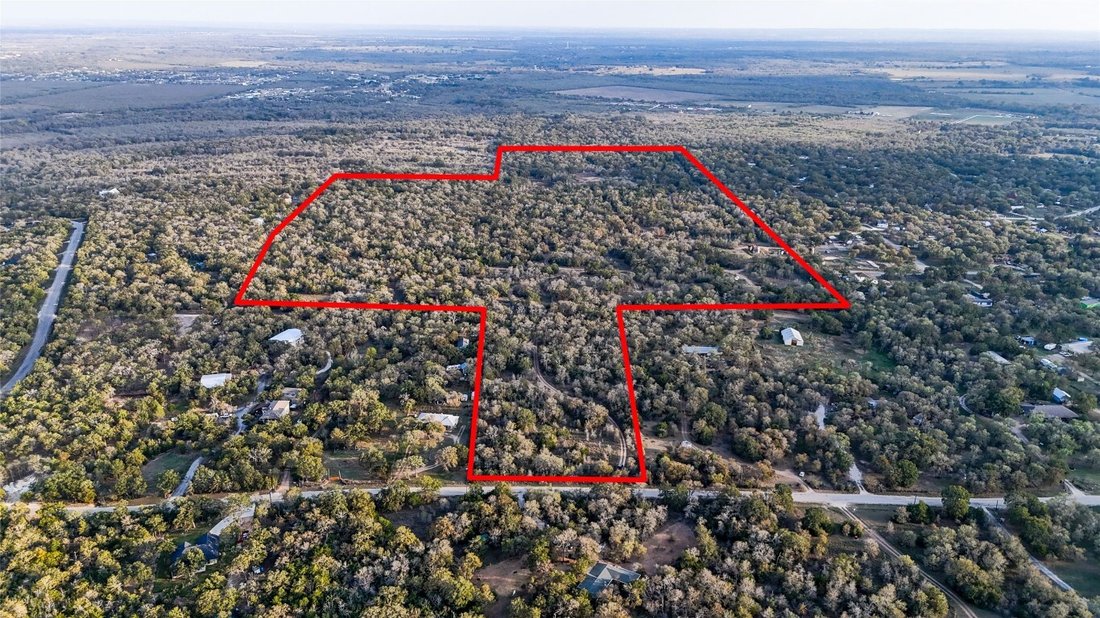 Farm Ranch in Cedar Creek, Texas, United States 5 - 16760823