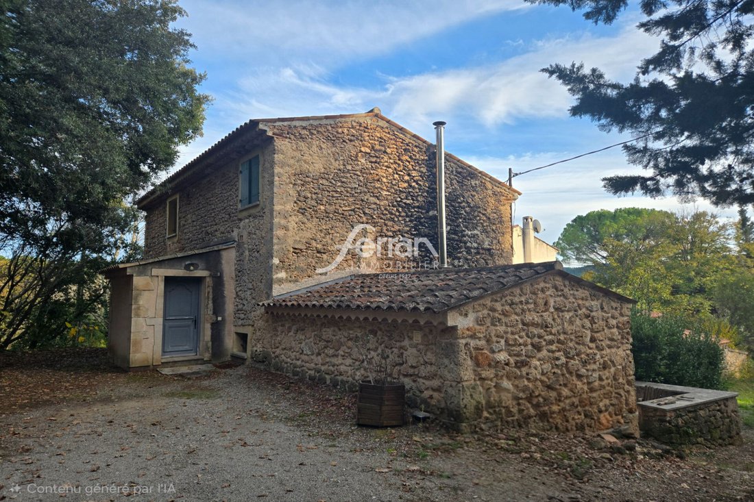 Villa in Salernes, Provence-Alpes-Côte d'Azur, France 2 - 16753311