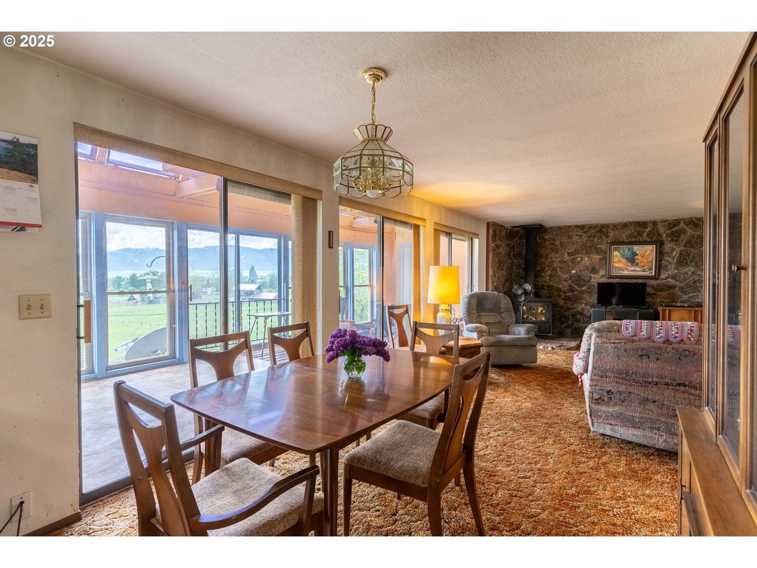 House in Halfway, Oregon, United States 4 - 16754058
