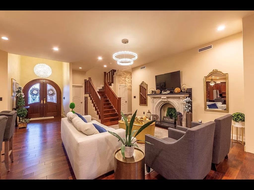 House in Eagle Pass, Texas, United States 5 - 16754903