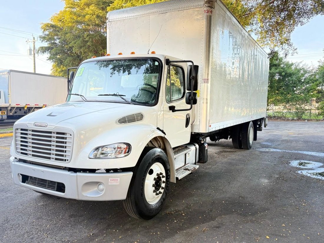 Pickup in Miami, FL, United States 3 - 16763761