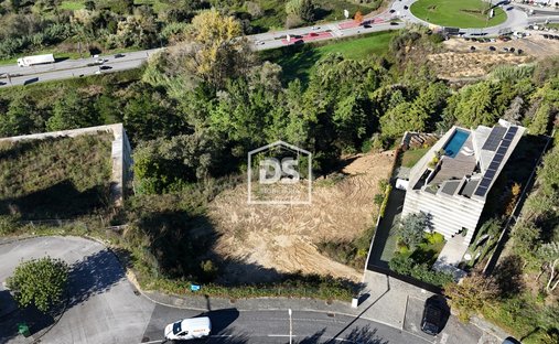 Land in Leiria, Pousos, Barreira e Cortes, Leiria District, Portugal 1