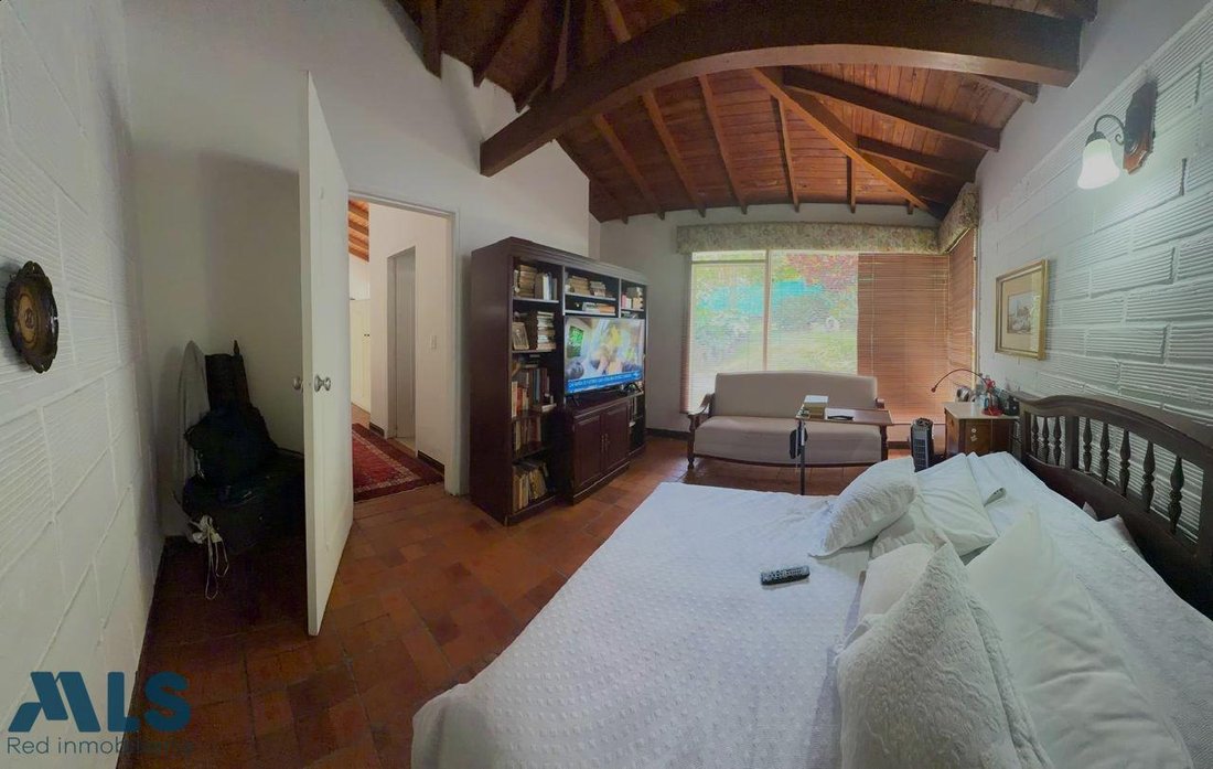 House in Envigado, Antioquia, Colombia 4 - 16764309