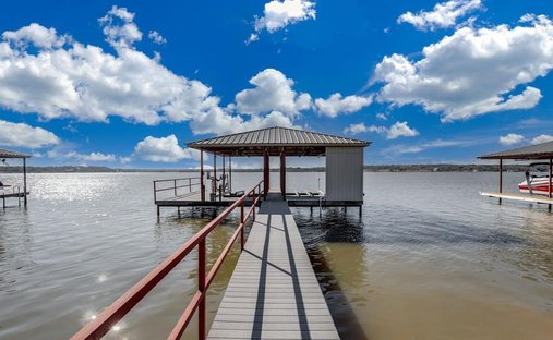 House in Granbury, Texas, United States 1
