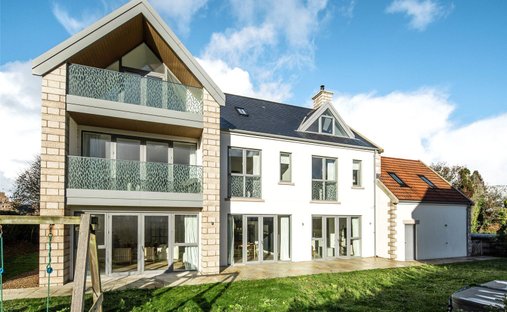Haus in Jersey, Jersey 1