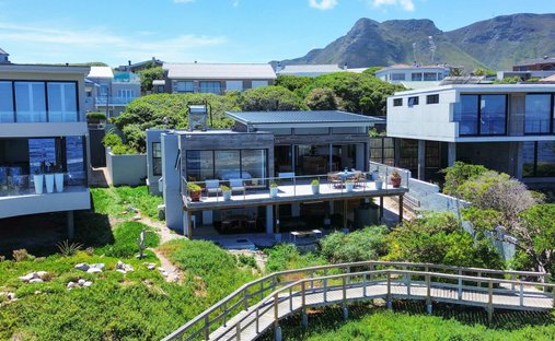 House in Vermont, Western Cape, South Africa 1