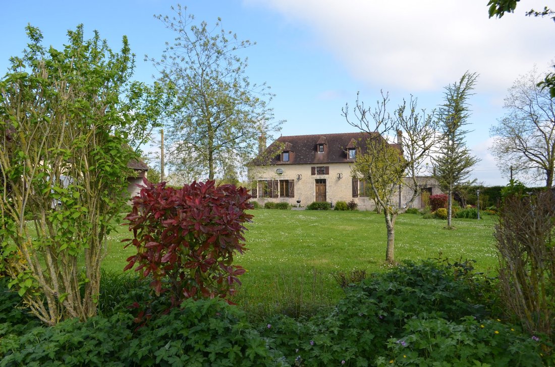 House in Coulonges-sur-Sarthe, Normandy, France 3 - 16759384