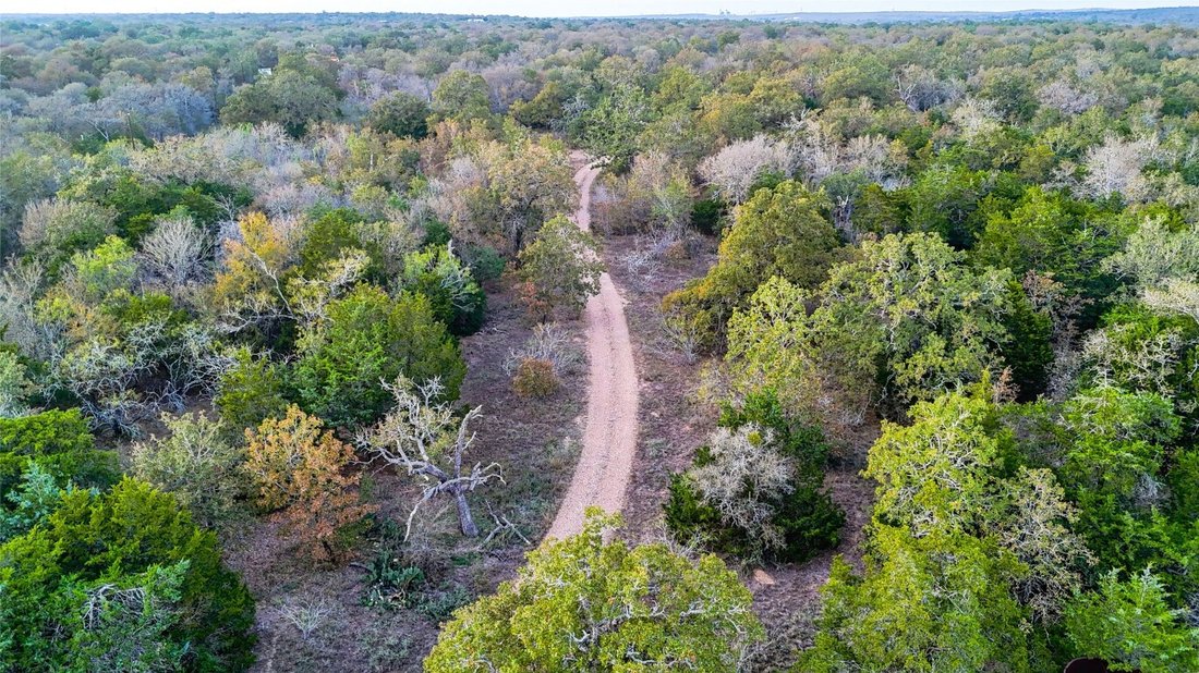 Farm Ranch in Cedar Creek, Texas, United States 4 - 16760823
