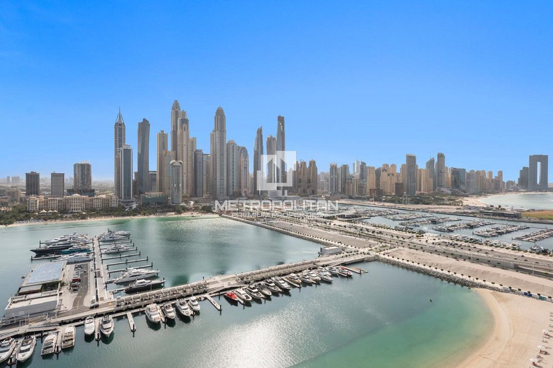 Apartment in Dubai Harbour, Dubai, United Arab Emirates 1 - 16754269