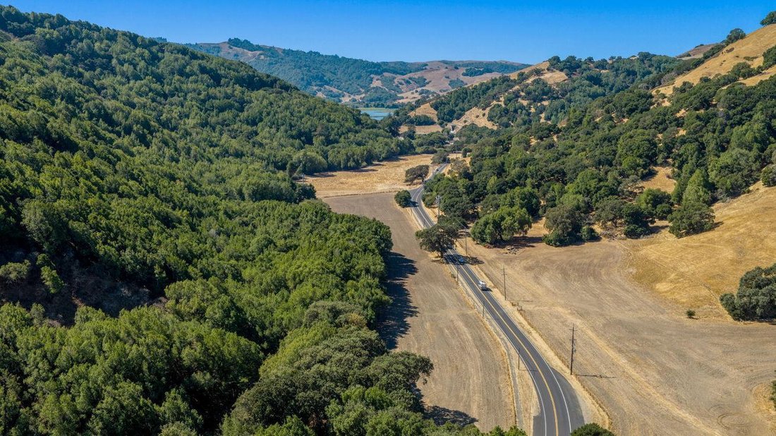 Land in Petaluma, California, United States 4 - 16756769