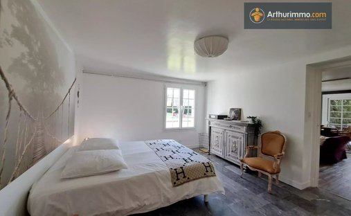 A 12th Century Chateau With Ramparts And 15 Hectares Of Grounds, Listed As A Historical