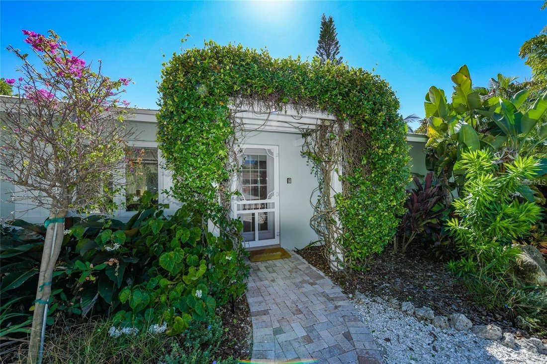 House in Holmes Beach, Florida, United States 2 - 16755388