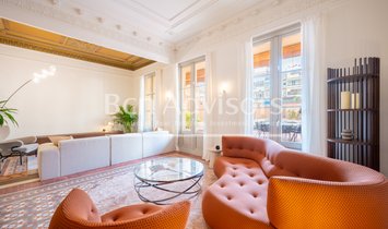 Apartment in Eixample, Barcelona, Spain 1