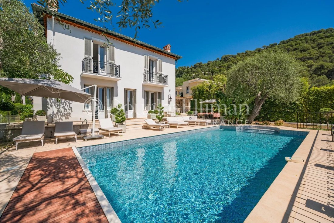 Villa in Èze, Provence-Alpes-Côte d'Azur, France 3 - 16753190