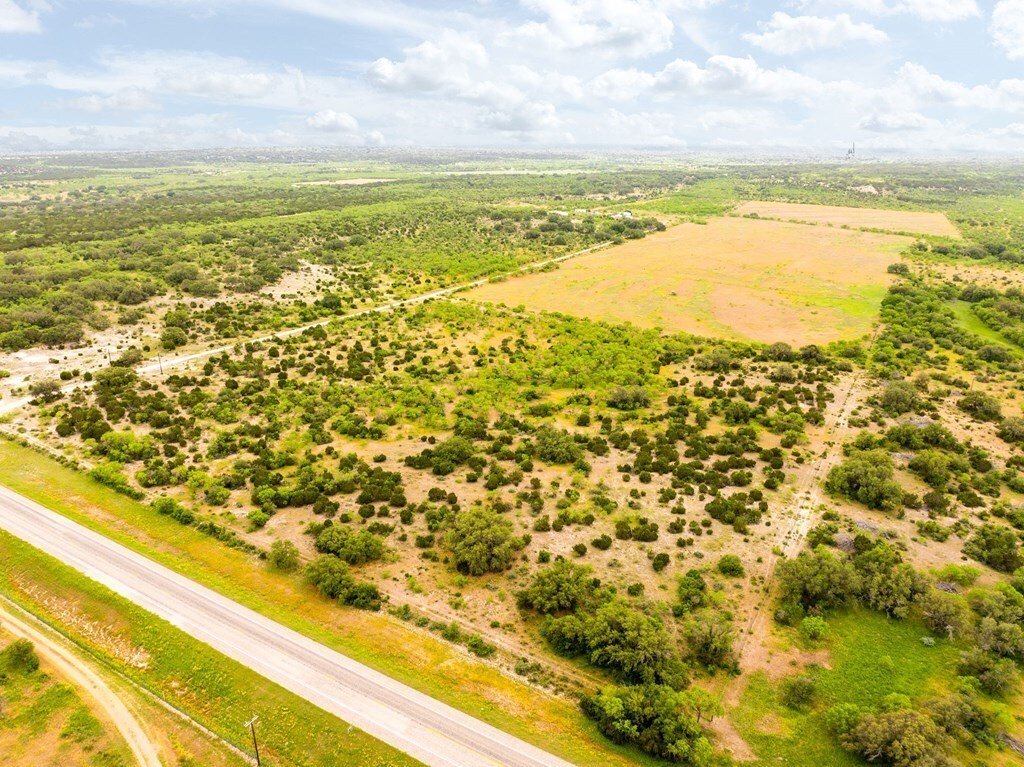 Land in Menard, Texas, United States 5 - 16754334
