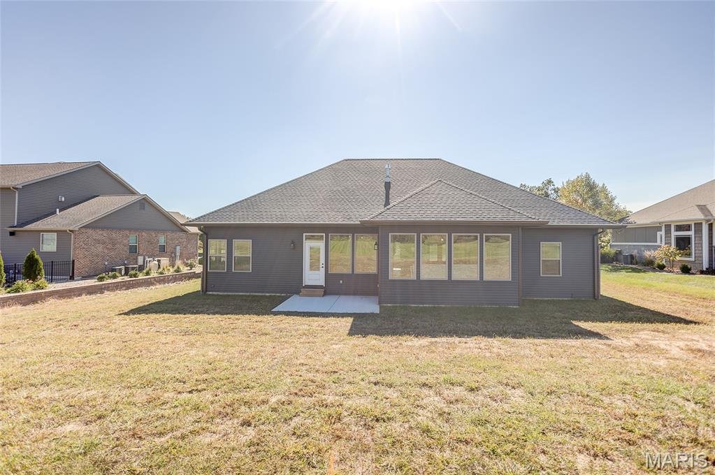 House in O'Fallon, Illinois, United States 4 - 16754977