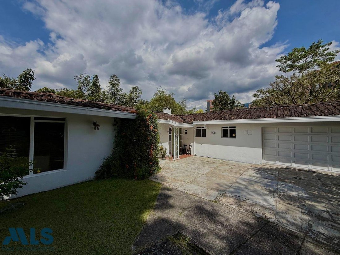 House in Envigado, Antioquia, Colombia 1 - 16764309