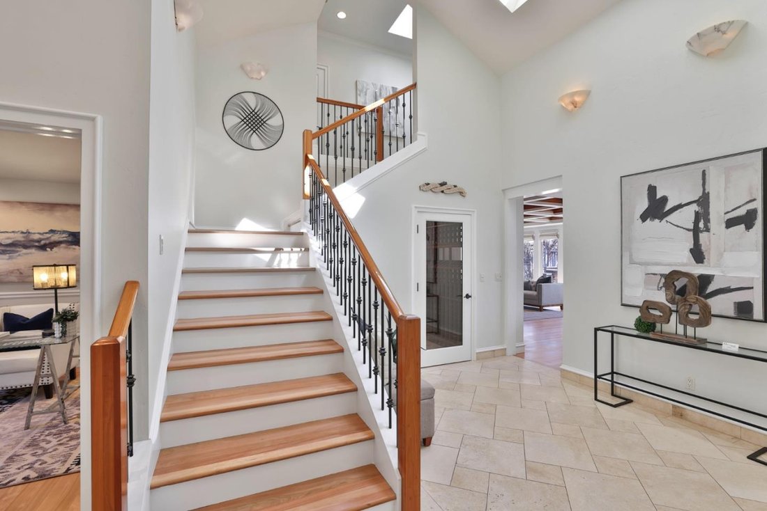 House in San Jose, California, United States 4 - 16756515
