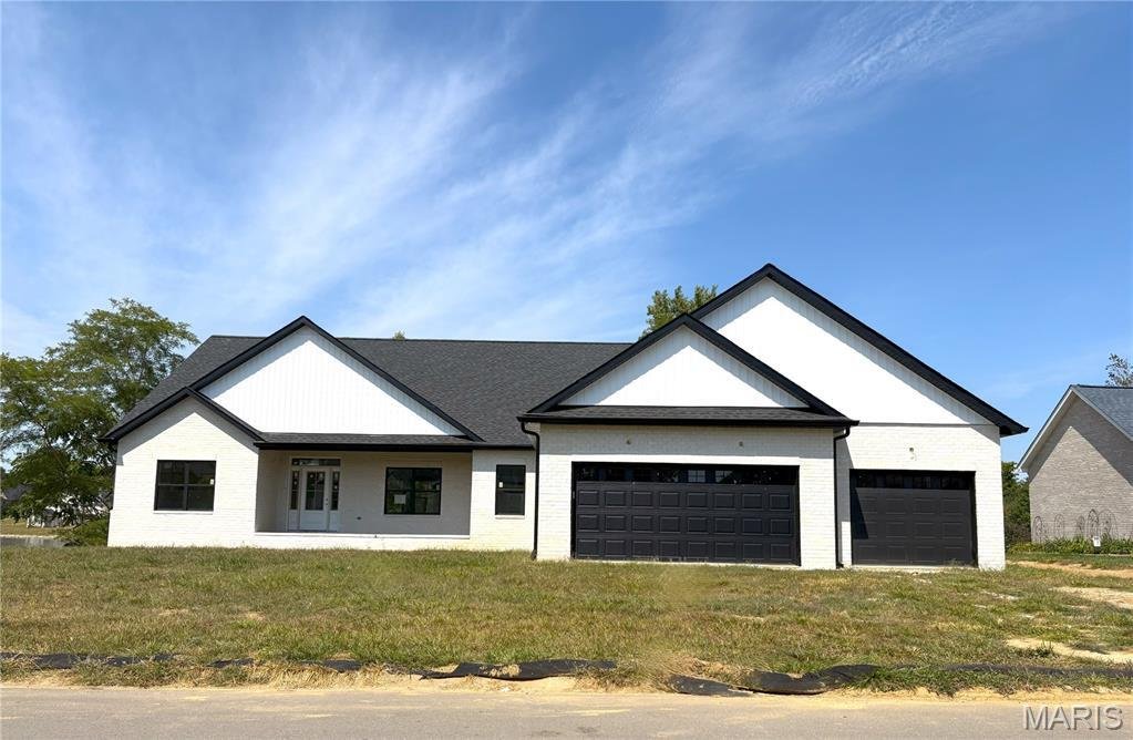 House in O'Fallon, Illinois, United States 3 - 16755053
