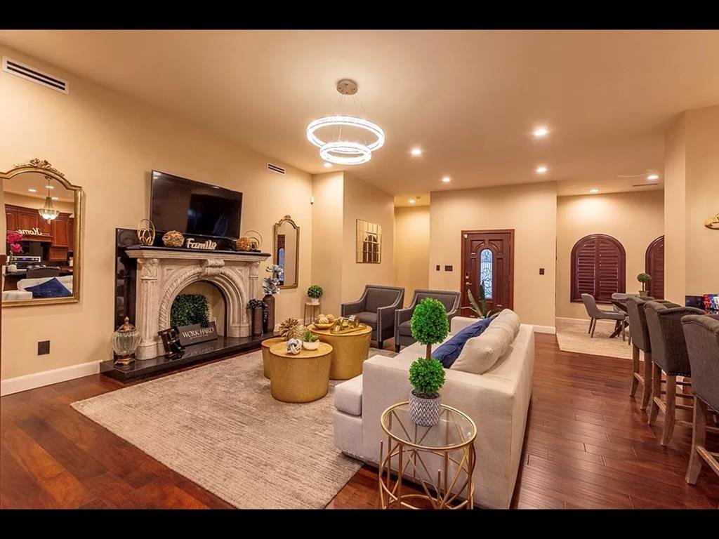 House in Eagle Pass, Texas, United States 2 - 16754903
