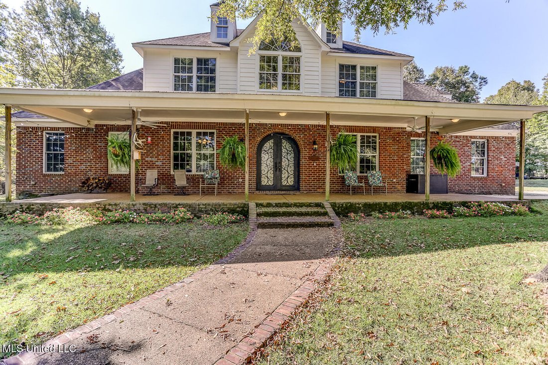 House in Michigan City, Mississippi, United States 1 - 16755062