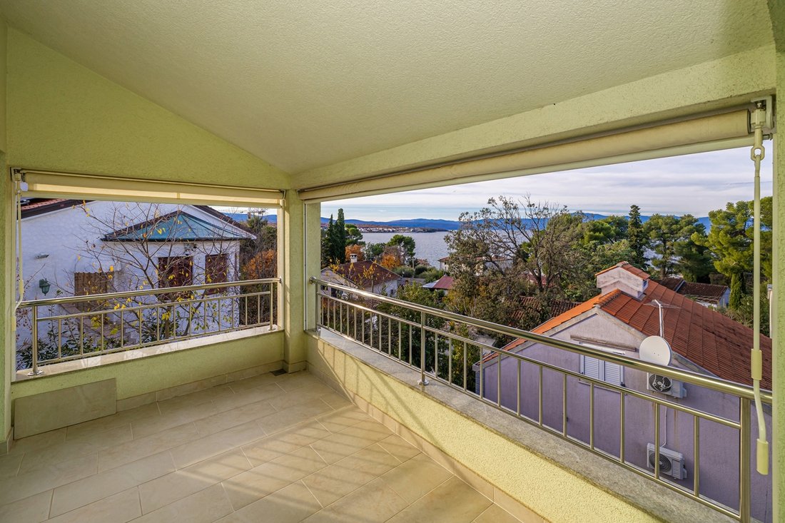 Apartment in Malinska, Primorje-Gorski Kotar County, Croatia 1 - 16764984