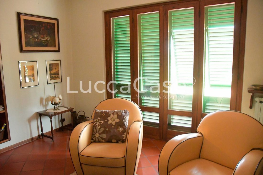 Villa in Center, Capannori, Tuscany 4 - 16764862