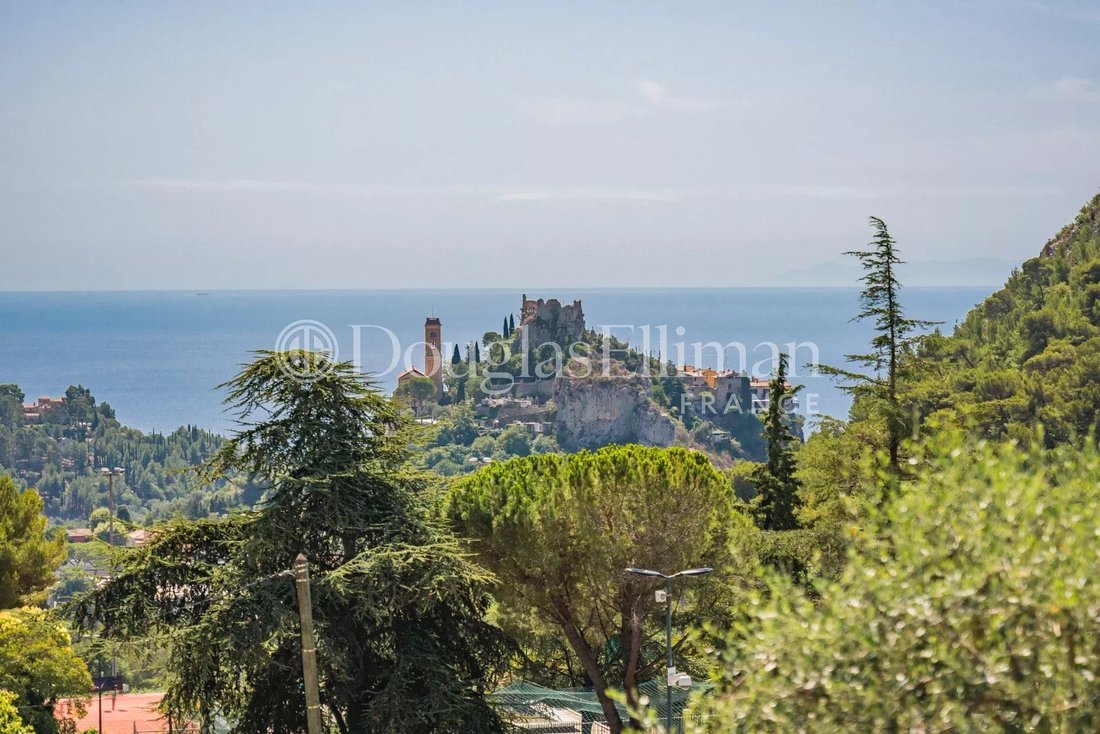 Villa in Èze, Provence-Alpes-Côte d'Azur, France 4 - 16753190