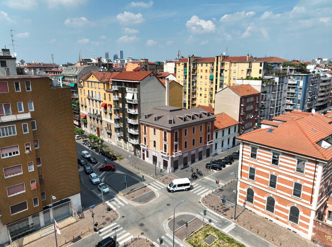 Apartment in Lorenteggio - Giambellino, Milan, Italy 5 - 16757524