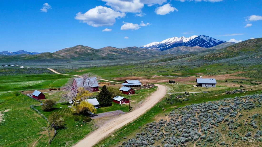 Farm Ranch in Fairfield, Idaho, United States 3 - 16755486