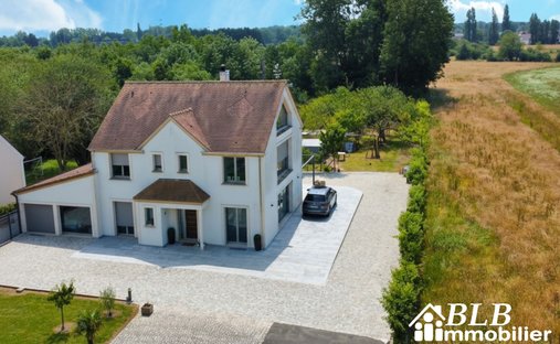 House in Peripherie, Le Perray-en-Yvelines, France 1