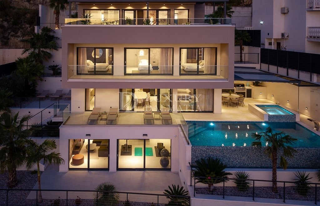 House in Omis, Split-Dalmatia County, Croatia 1 - 16760511