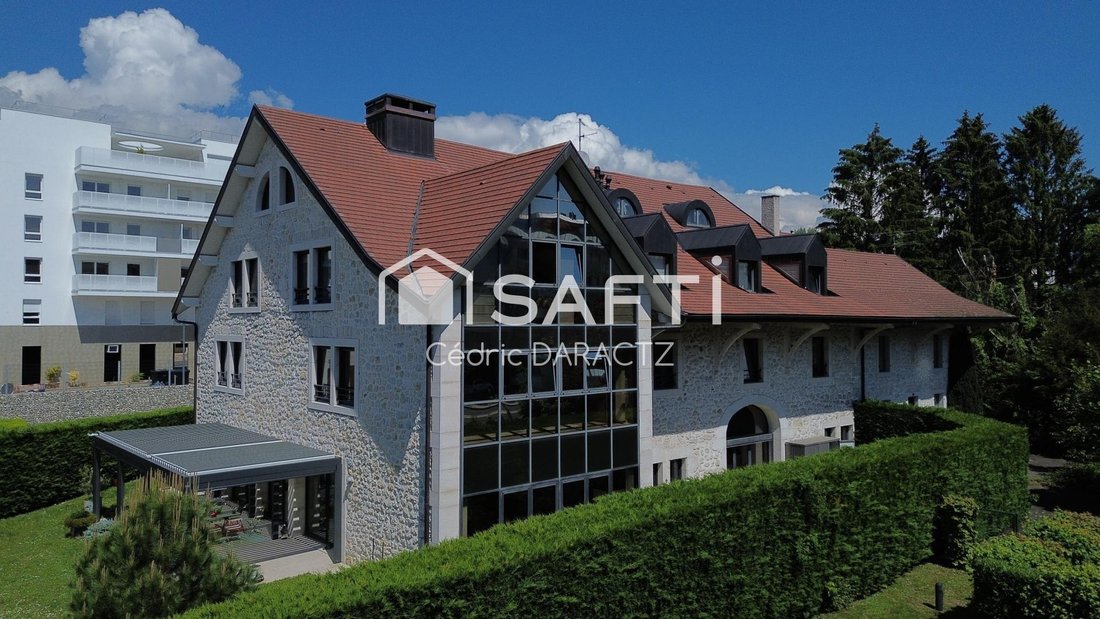 Apartment in Ouest, Saint-Genis-Pouilly, France 1 - 16624687