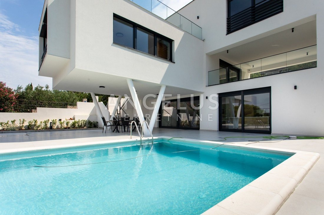 House in Necujam, Split-Dalmatia County, Croatia 1 - 16762739