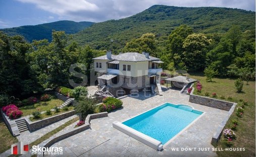 Villa in Mouresi, Thessaly and Central Greece, Greece 1