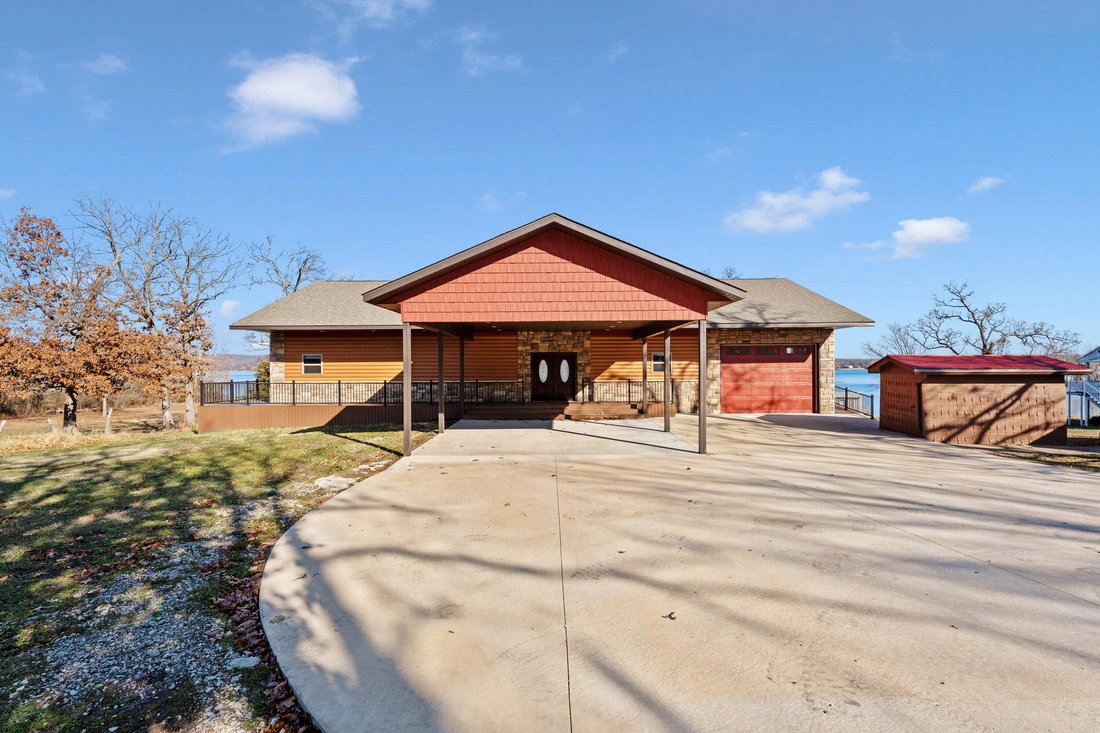 House in Grove, Oklahoma, United States 2 - 16760852