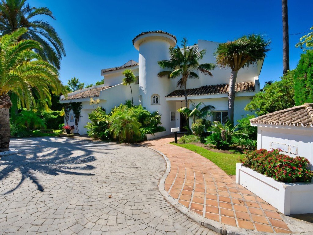 Villa in Elviria-Cabopino, Marbella, Spain 3 - 16764855