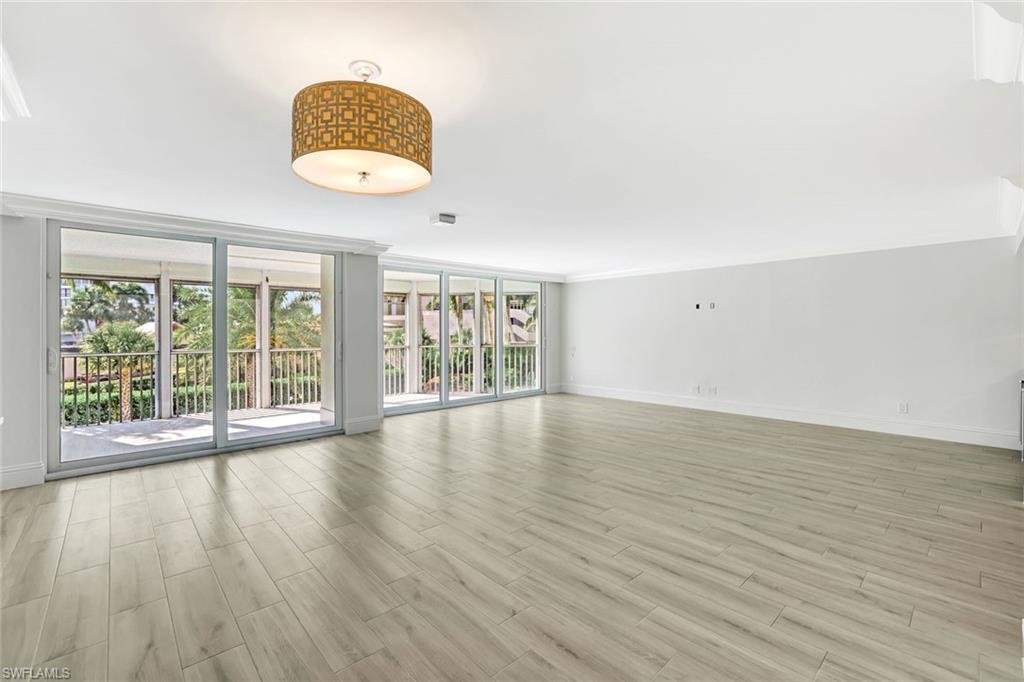 Condo in Naples, Florida, United States 4 - 16760636