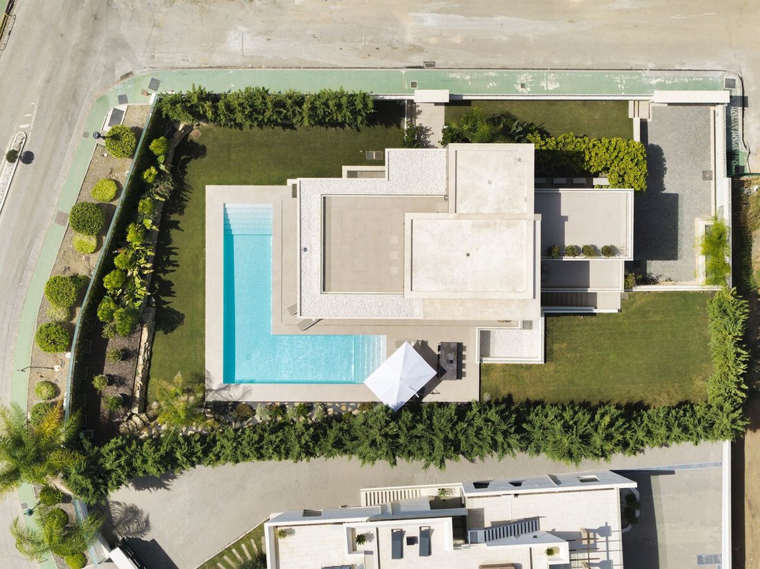 Villa in Nueva Andalucia, Marbella, Spain 4 - 16764967