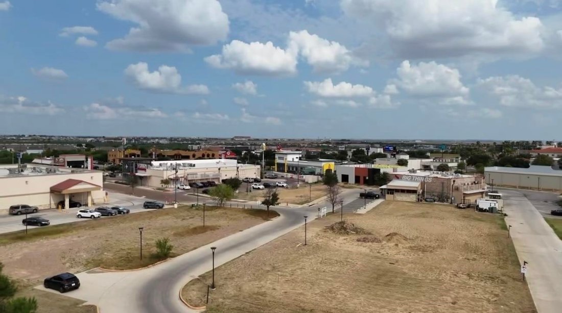 Terreno a Laredo, Texas, Stati Uniti 4 - 16755085