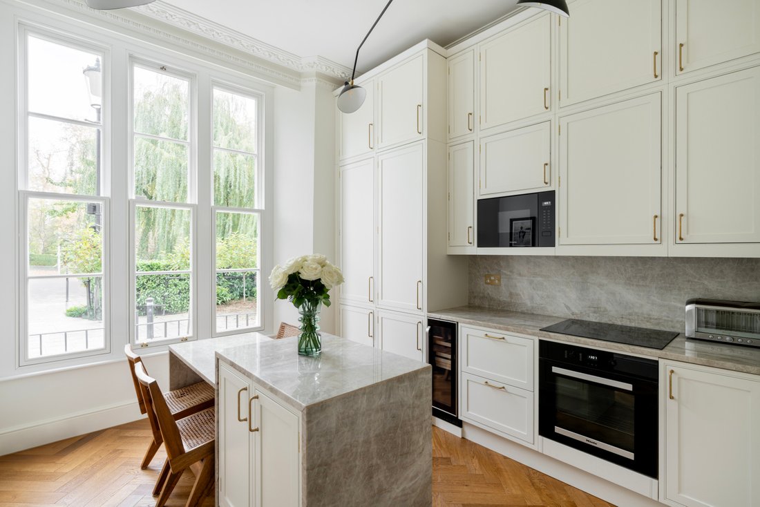 Apartment in Holland Park, Kensington And Chelsea, England 5 - 16757567