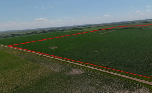 Land in Pierre, South Dakota, United States 1