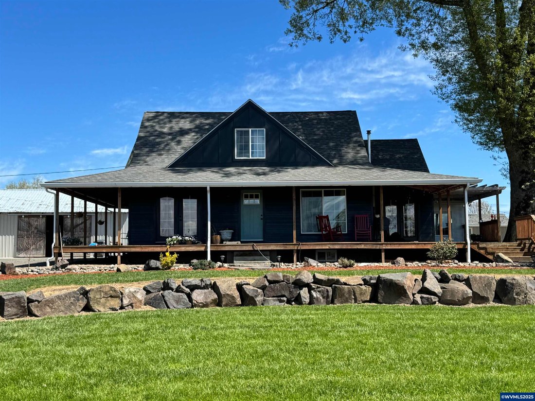 House in Scio, Oregon, United States 1 - 16754016